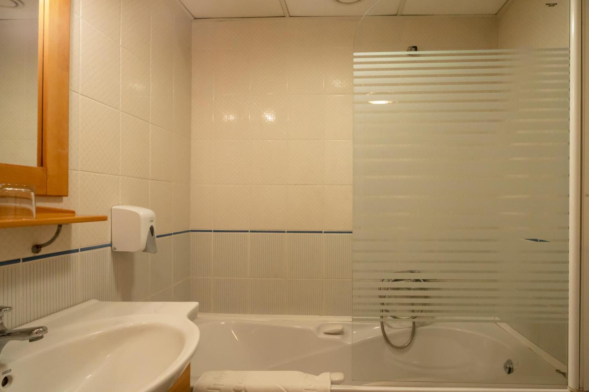 Korona Hotel Nyíregyháza Екстериор снимка