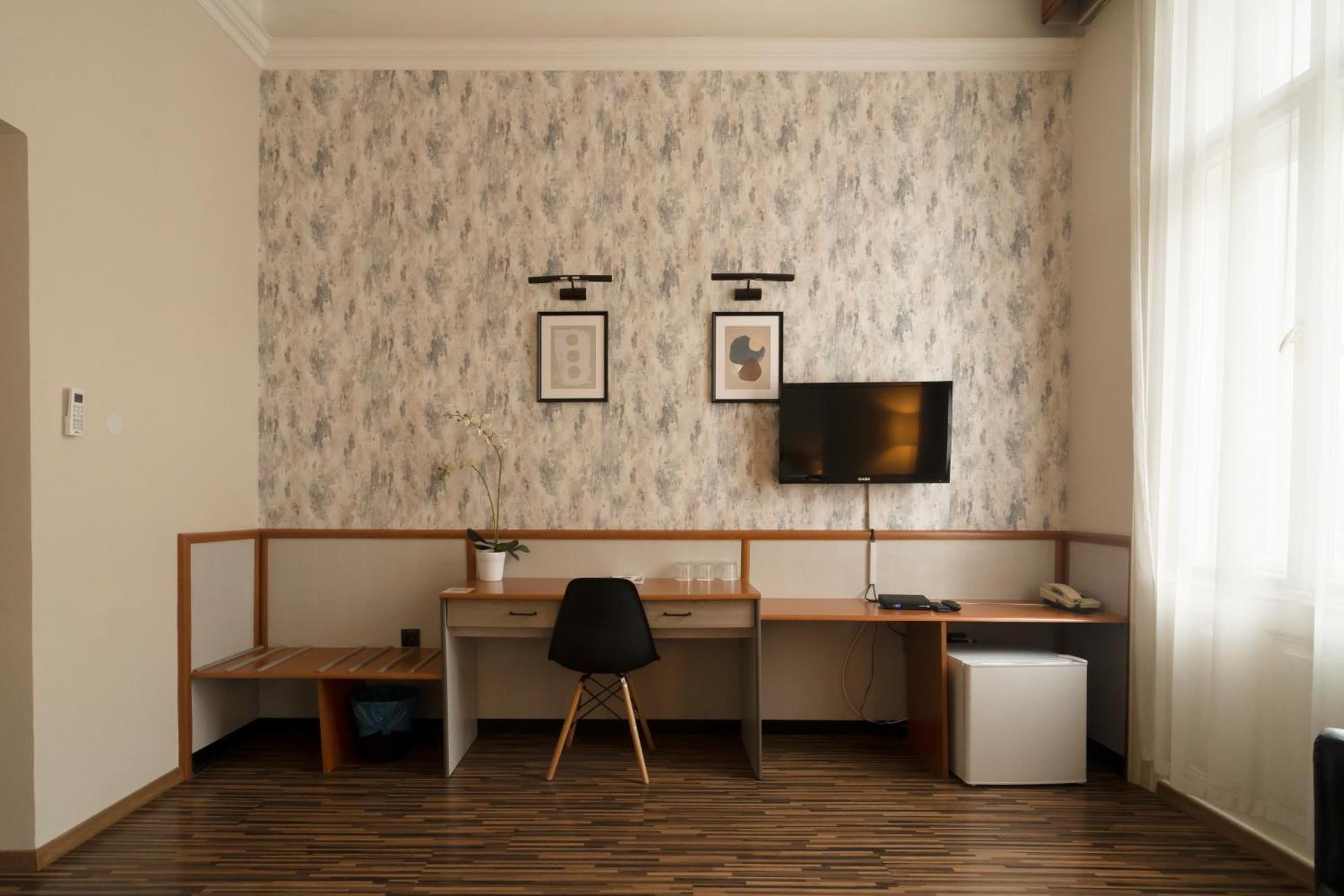Korona Hotel Nyíregyháza Екстериор снимка