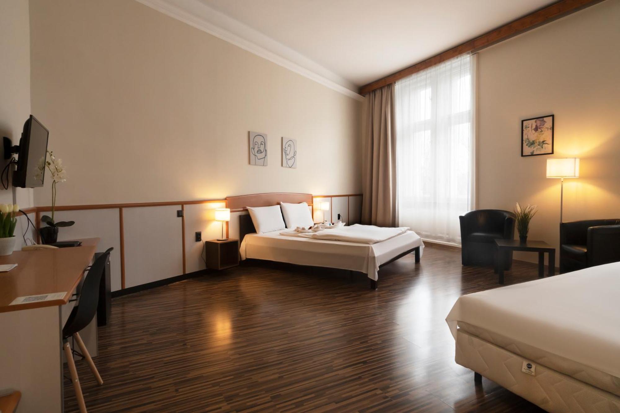 Korona Hotel Nyíregyháza Екстериор снимка